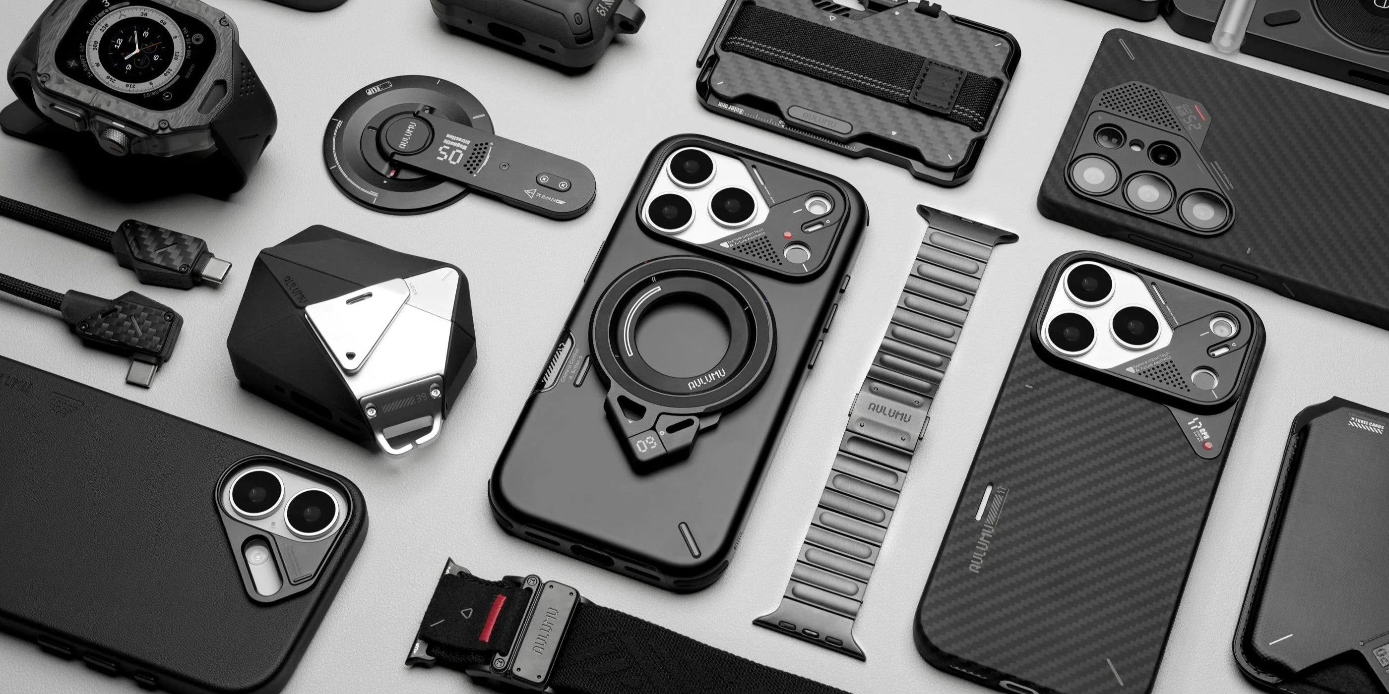 お使いのデバイスに最適なスマートフォンアクセサリーを選ぶには？