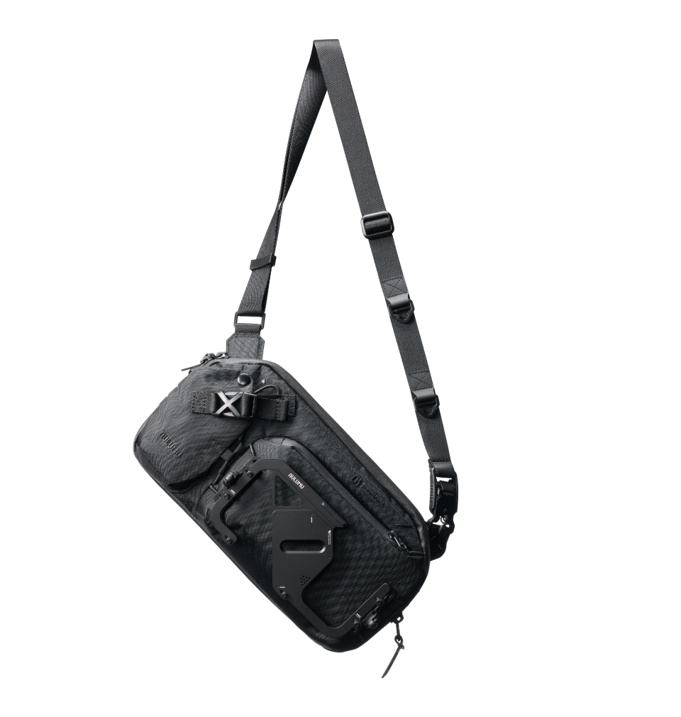 B01 Urban Transit Gear スリングバッグ