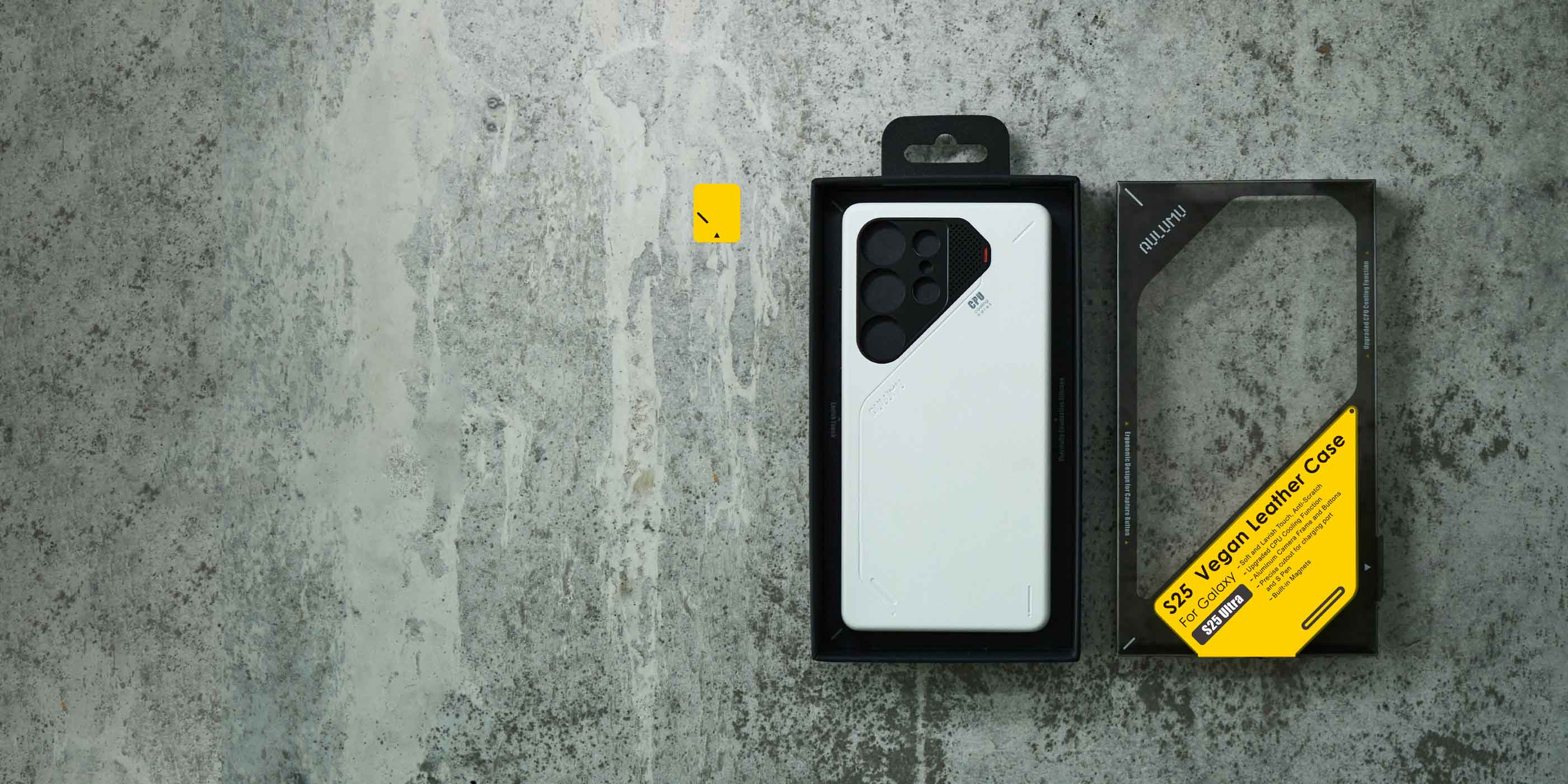 aulumu Galaxy S25 Ultra用S25 Vegan Leather Caseのパッケージ内容 ホワイトヴィーガンレザーカラーのケース本体がボックスに収められたトップビュー